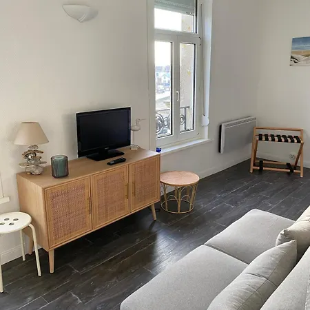 Apartament Vue Degagee Sur Le , A 100m De La Et Du Centre Ville, Exposition Sud Wimereux