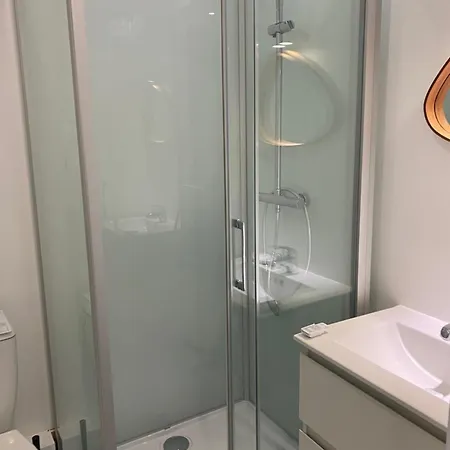 Apartament Vue Degagee Sur Le , A 100m De La Et Du Centre Ville, Exposition Sud